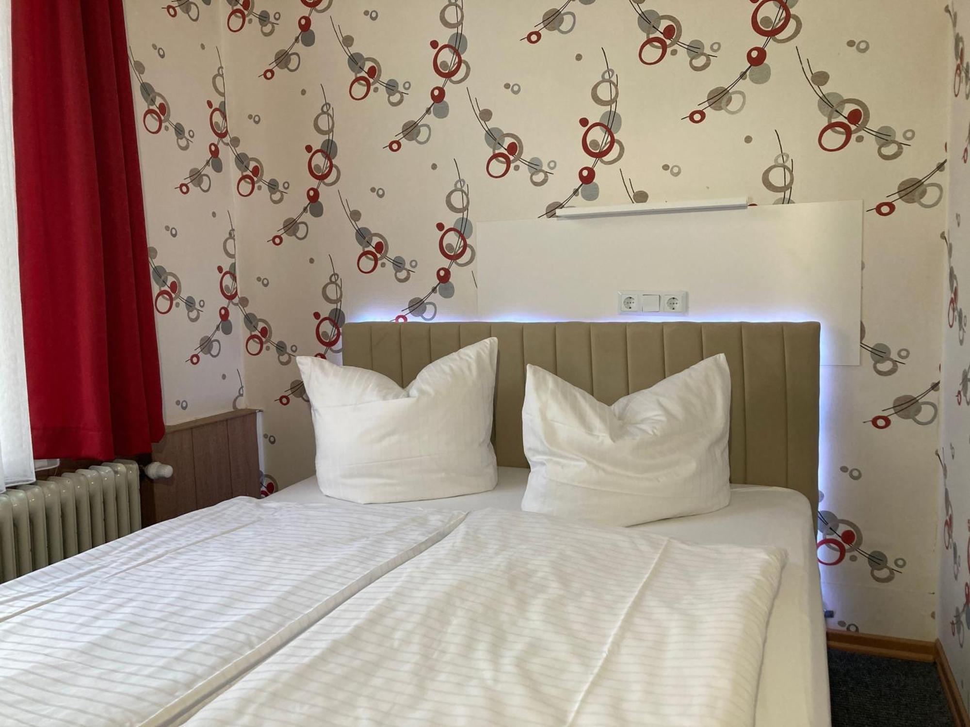 Haus Krabbe Apartments, Fuer 1-2 Personen, Hunde Kostenfrei Willkommen, Kostenfreier Parkplatz, Zwischen Bremerhaven Und Cuxhaven Gelegen Wremen Exteriör bild